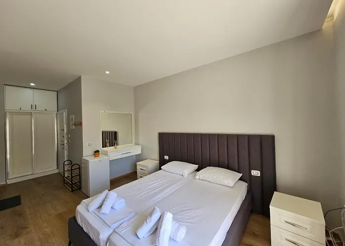 Guest - Sea Breeze - Modern * Sarandë