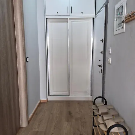 Modern Near Beach-free Parking *
