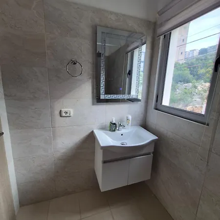 Modern Near Beach-free Parking * Sarandë